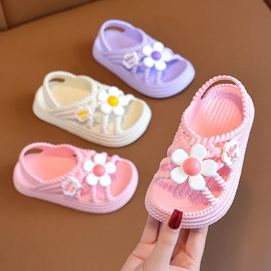 2025 New Children's Slippers Summer Girls and Boys Bathroom Home Anti