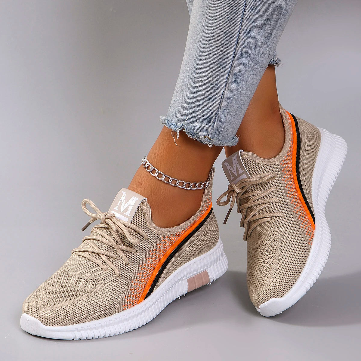 Women's summer breathable mesh flat shoes，women's shoes，casual