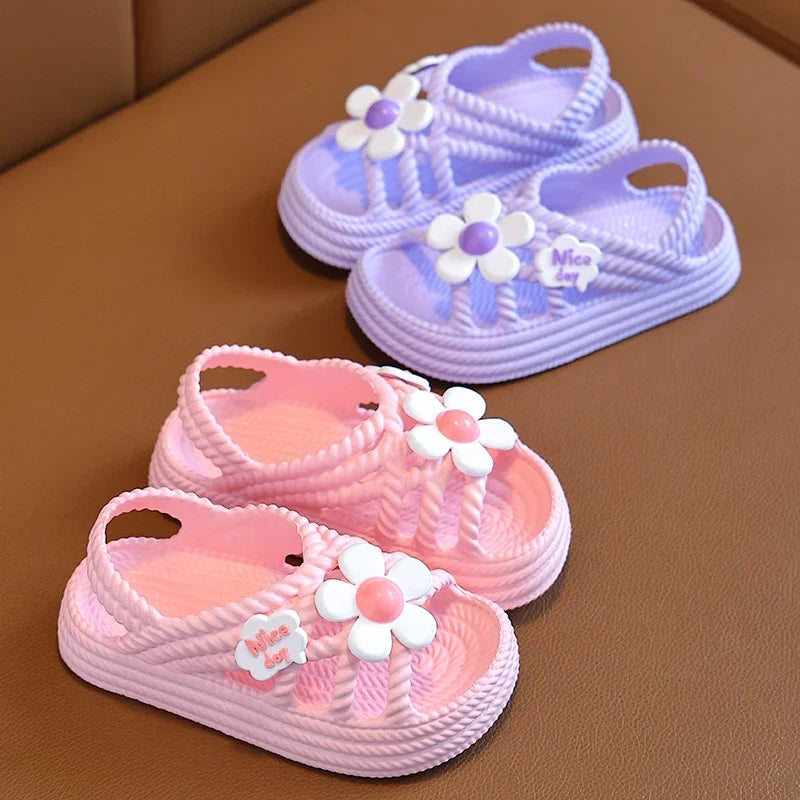 2025 New Children's Slippers Summer Girls and Boys Bathroom Home Anti