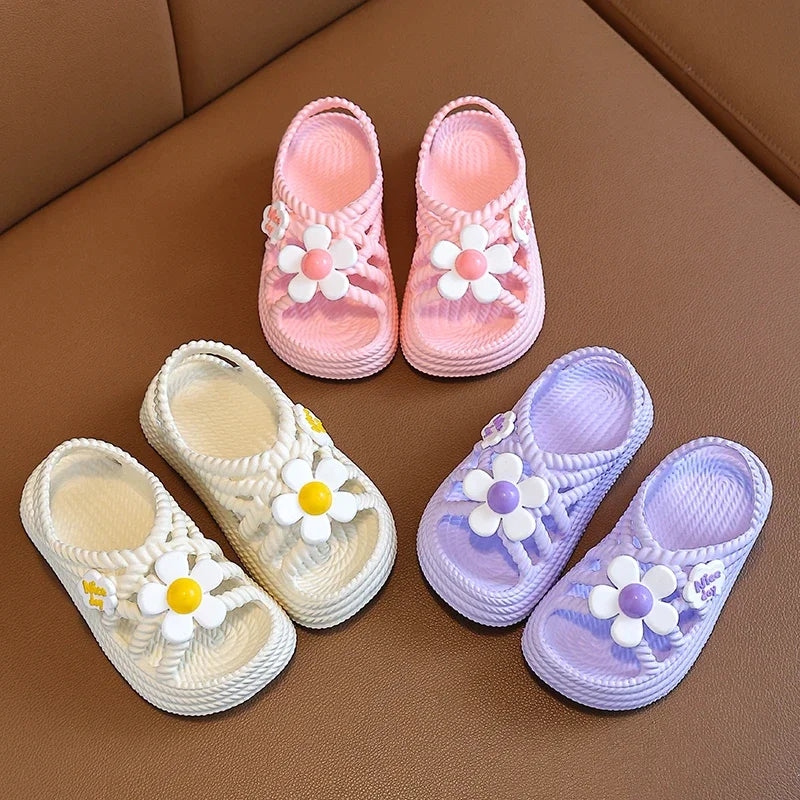 2025 New Children's Slippers Summer Girls and Boys Bathroom Home Anti